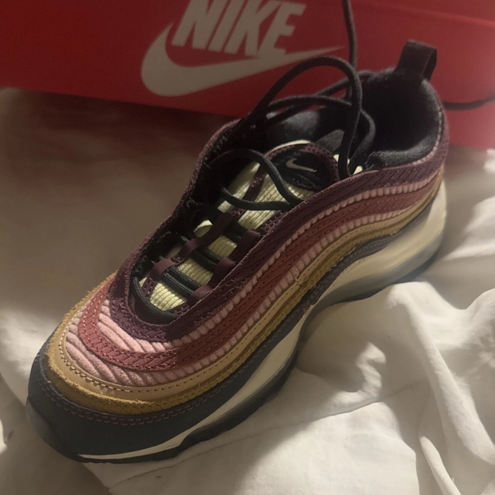 Nike Air Max 97 Corduroy Multi-Color Women’s 5.5 *new*